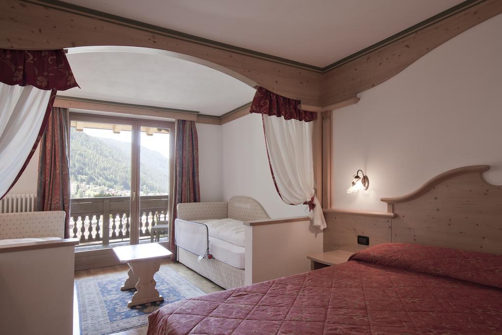 Resort Dolce Casa - Family & Spa Hotel 莫埃纳 客房 照片